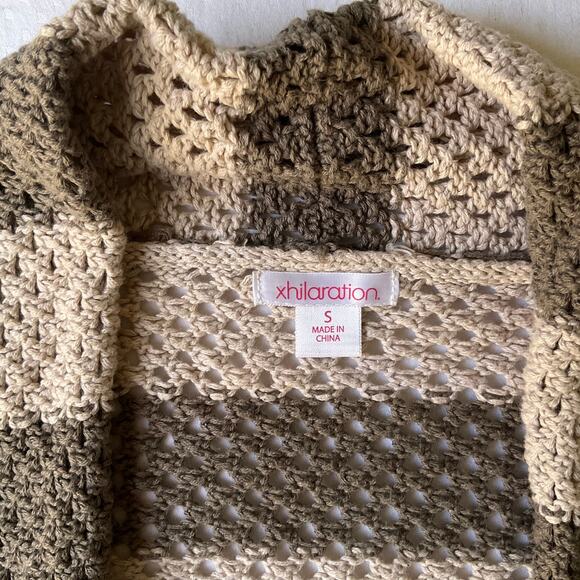 Xhilaration Women Cardigan size S Open Front Mock Knit Stripes Gray & Beige - Picture 6 of 8